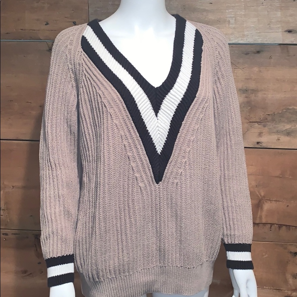 Joan Vass Womans Knit V-Neck Sweater SZ.M